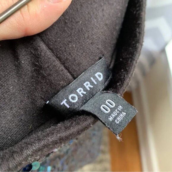 Torrid Mini Sequin Skirt - Picture 6 of 8